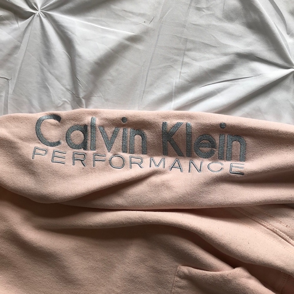 Calvin Klein sweatshirt - Picture 3 of 4